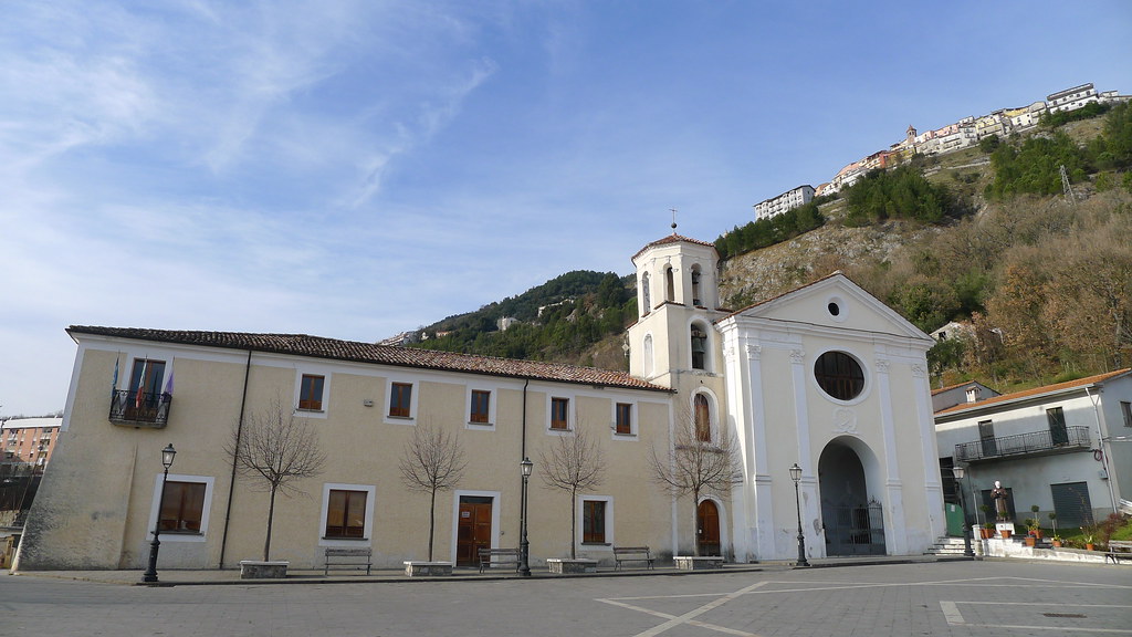 Antiche mulattiere tra i borghi storici e i panorami della Valle del Mercure. - Parco Nazionale del Pollino